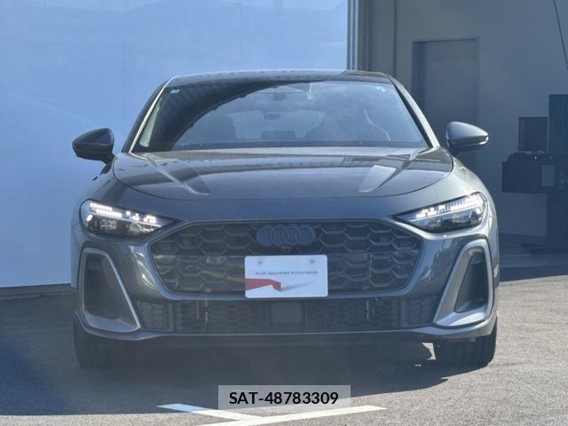 Audi A5 2025-05 8523612-13