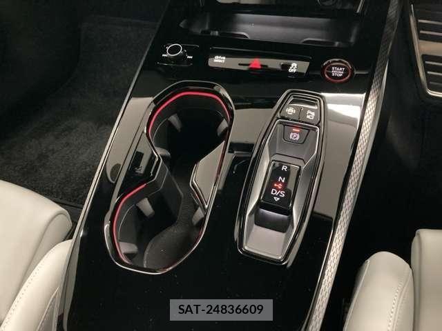 Audi A5 2025-10 8740573-18