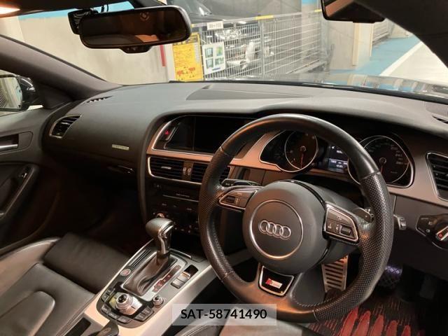 Audi A5 2013-01 1822561-20