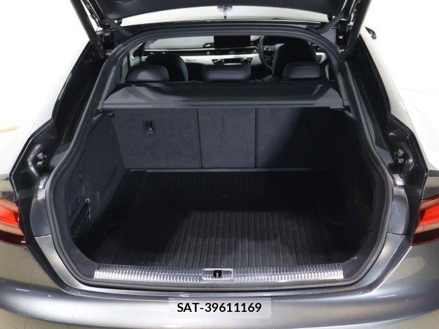Audi A5 2021-06 3765291-9