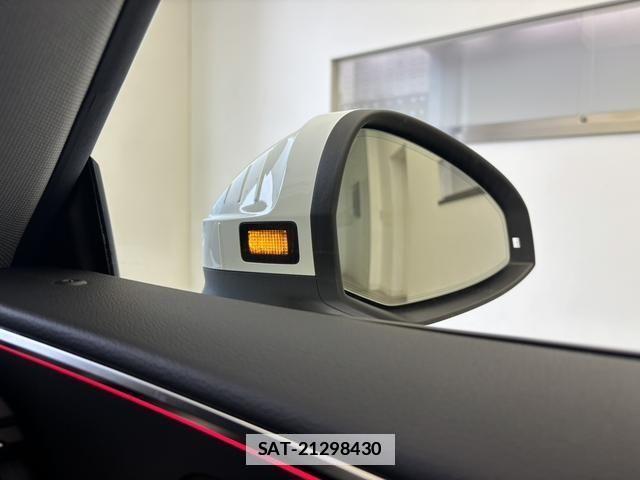 Audi A5 2021-04 4369809-12