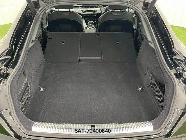 Audi A5 2021-02 4419741-10