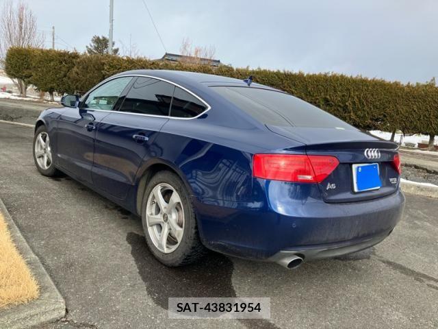 Audi A5 2015-03 4929987-2