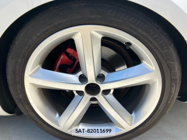Audi A5 2010-09 7215010-8