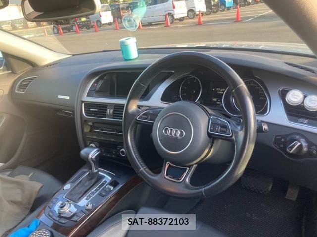 Audi A5 2016-04 7249836-11