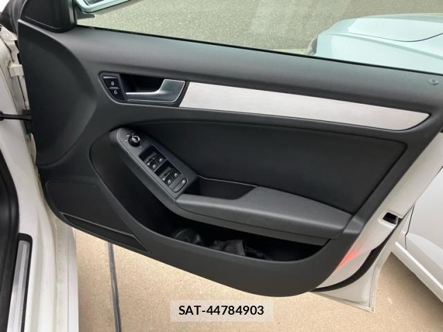 Audi A5 2011-06 7249838-8