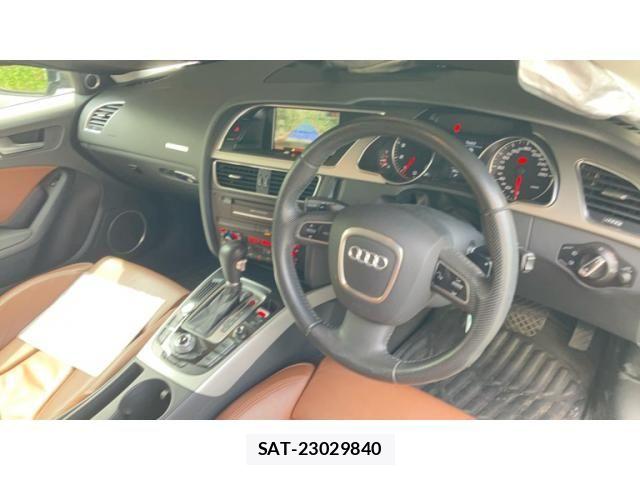 Audi A5 2010-10 7325739-4