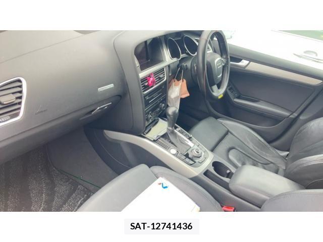 Audi A5 2011-10 7325743-24