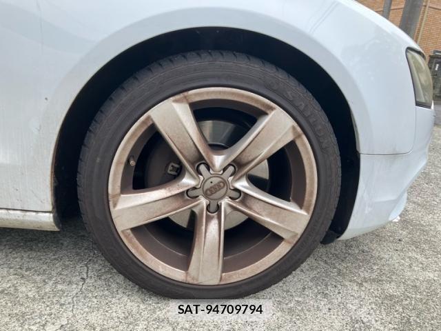 Audi A5 2012-06 7356880-9