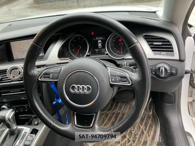 Audi A5 2012-06 7356880-12