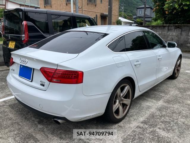 Audi A5 2012-06 7356880-3