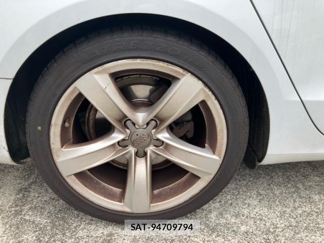 Audi A5 2012-06 7356880-6