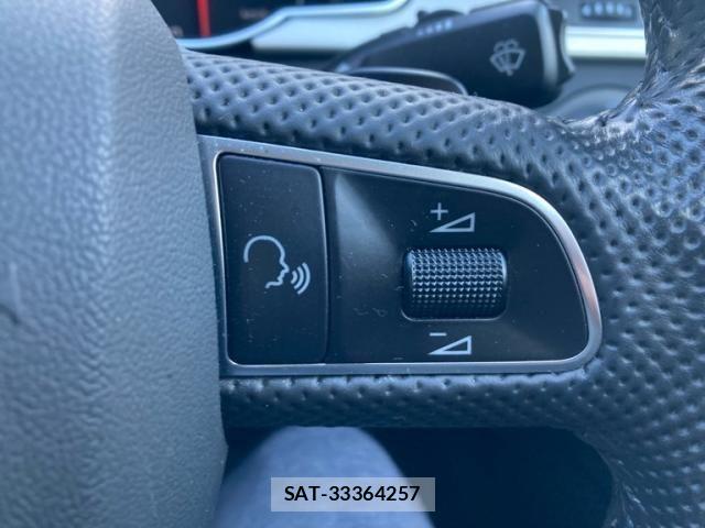 Audi A5 2012-01 7561845-16