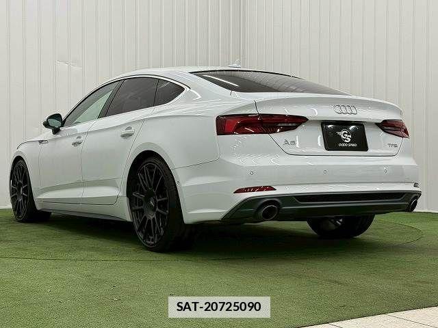 Audi A5 2018-09 7782703-16