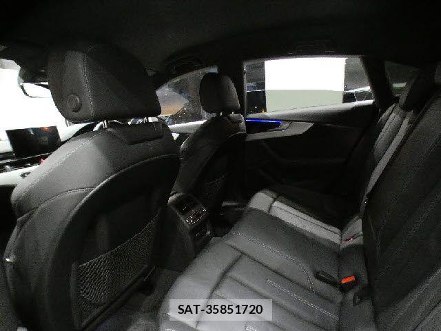 Audi A5 2022-08 7875339-26
