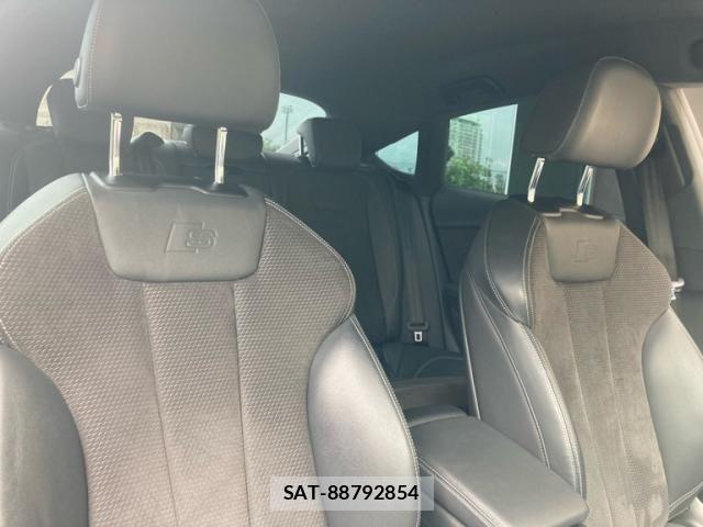 Audi A5 2019-09 7875341-7