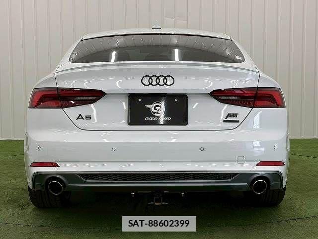 Audi A5 2018-11 7960557-12