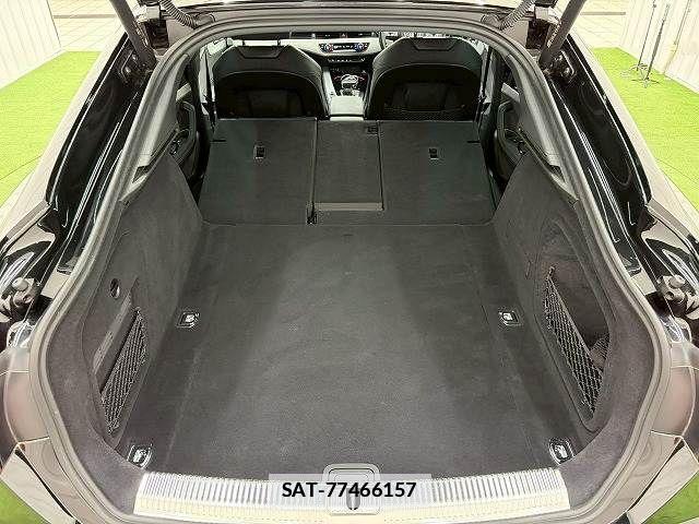 Audi A5 2022-09 7960555-10