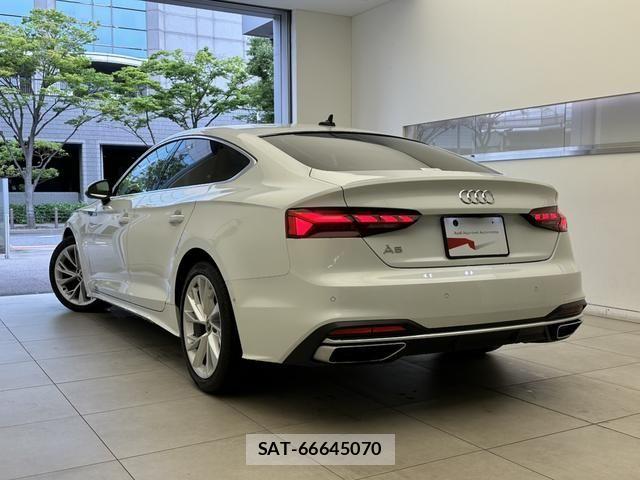 Audi A5 2021-10 8072899-2