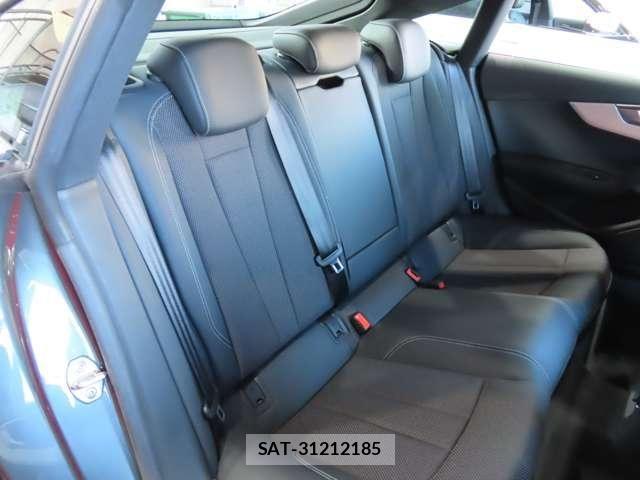 Audi A5 2017-08 8072898-17
