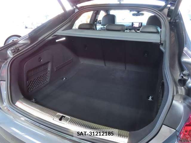 Audi A5 2017-08 8072898-18