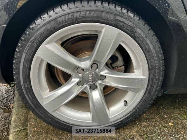 Audi A5 2011-07 8098056-5