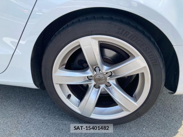 Audi A5 2012-10 8098057-11