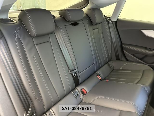 Audi A5 2021-06 8128998-4
