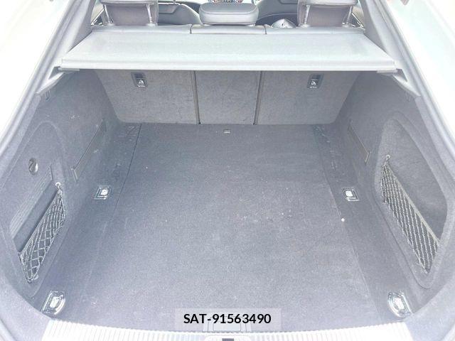 Audi A5 2018-07 8128999-11