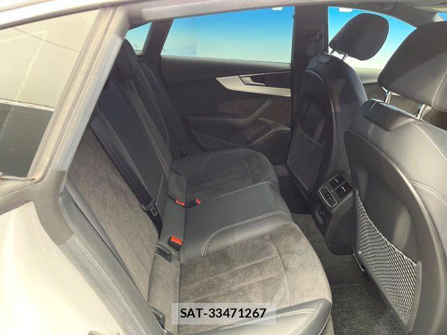 Audi A5 2019-08 8145488-9