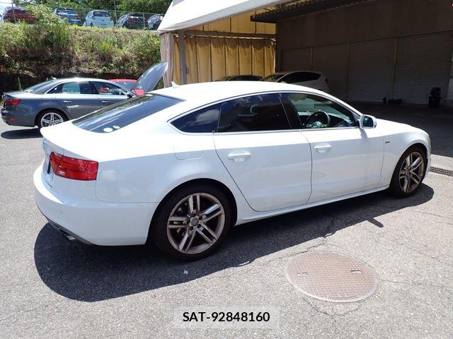 Audi A5 2013-07 8244641-6