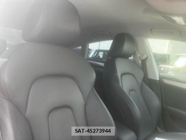 Audi A5 2011-11 8313138-8