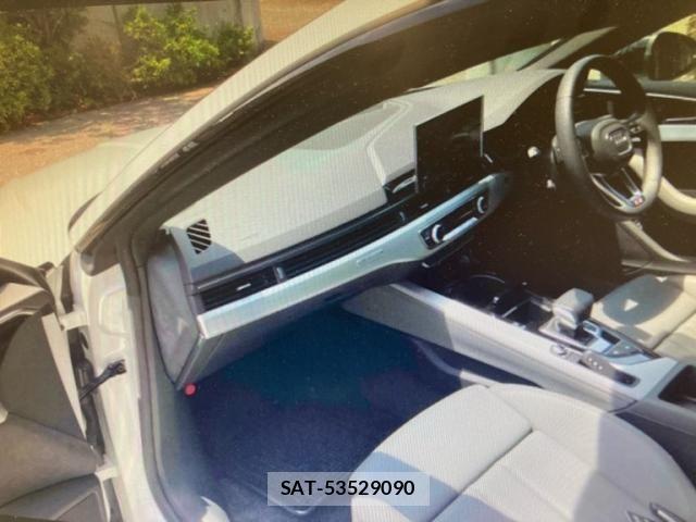 Audi A5 2023-11 8353933-16