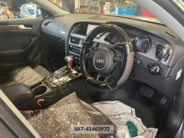 Audi A5 2015-05 8364813-9