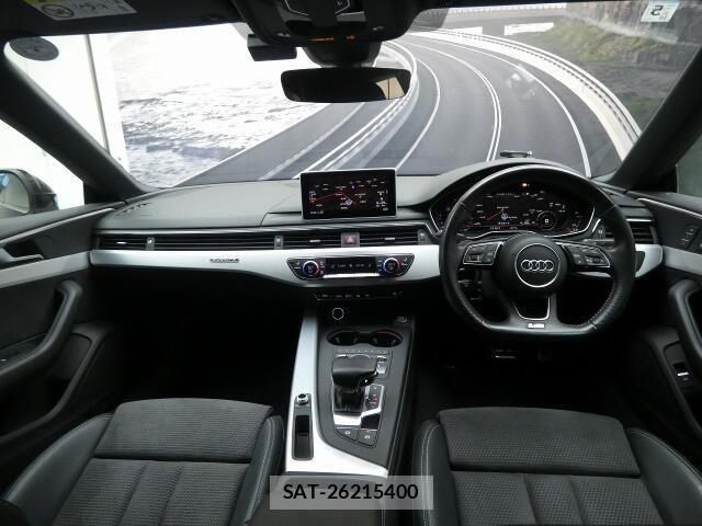 Audi A5 2019-05 8364814-2
