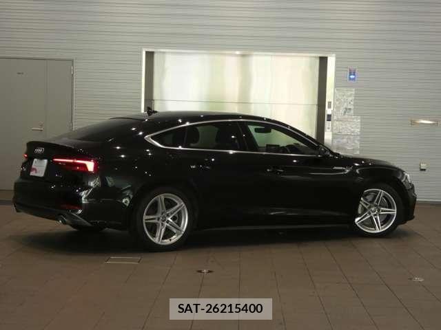 Audi A5 2019-05 8364814-6