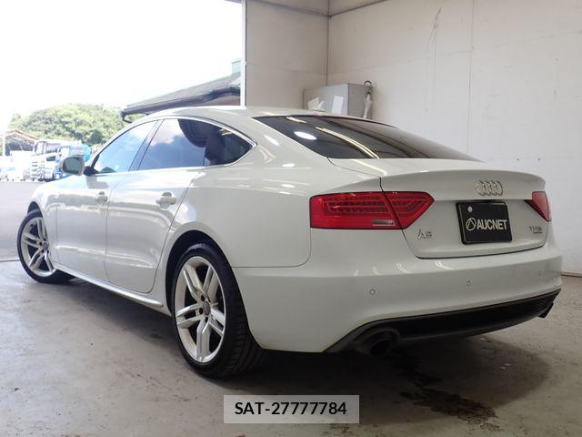 Audi A5 2014-08 8523621-2