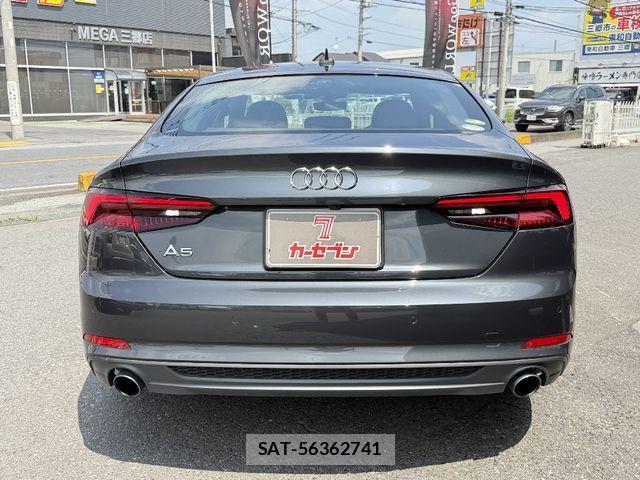 Audi A5 2020-04 8561192-11