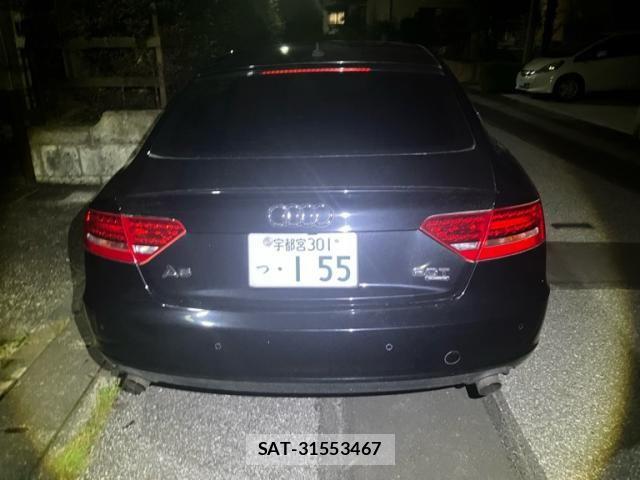 Audi A5 2010-07 8658058-1