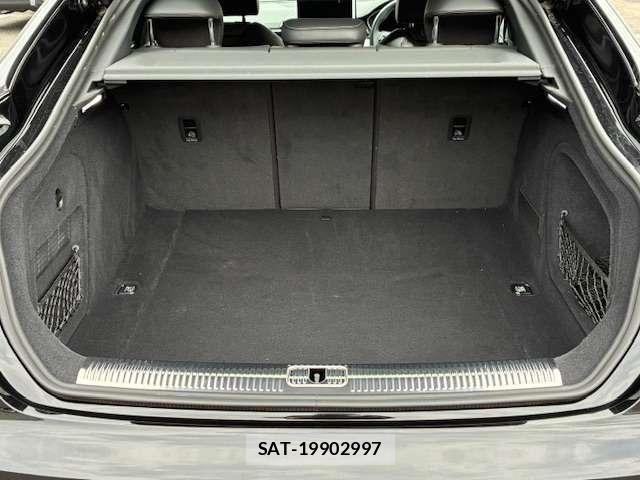 Audi A5 2022-03 8740579-19