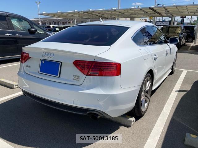 Audi A5 2014-12 8740589-2