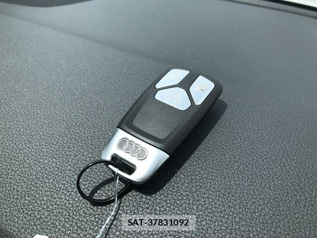Audi A5 2019-09 8779546-26