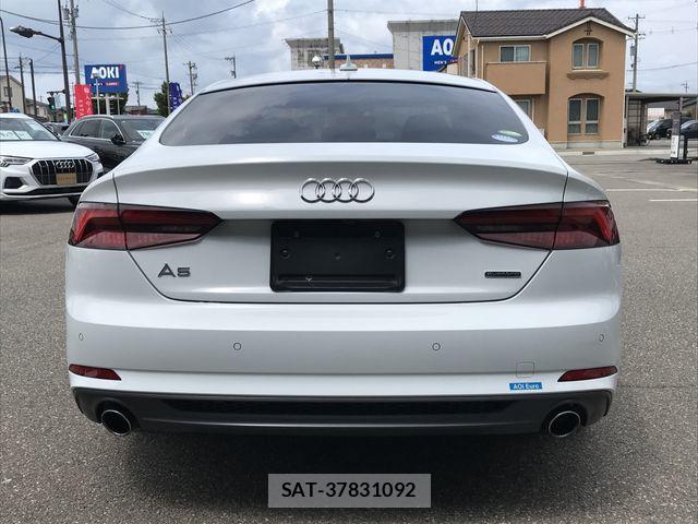 Audi A5 2019-09 8779546-5