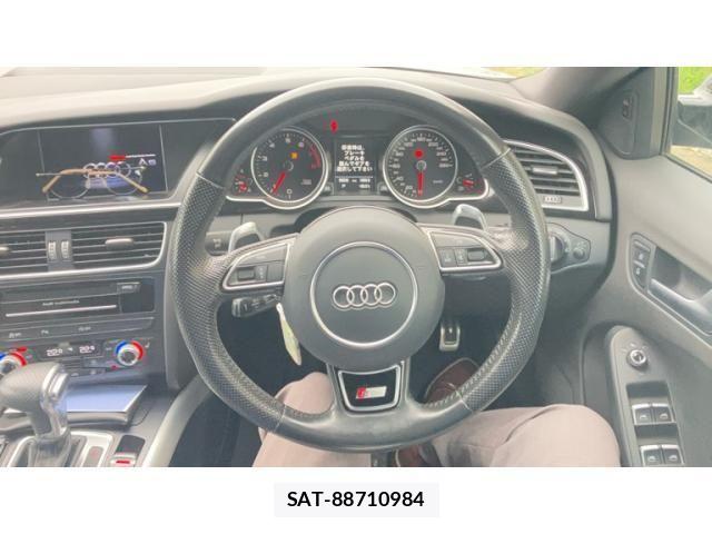Audi A5 2015-11 8878735-10