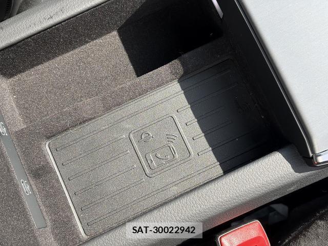 Audi A6 2021-12 6641261-9
