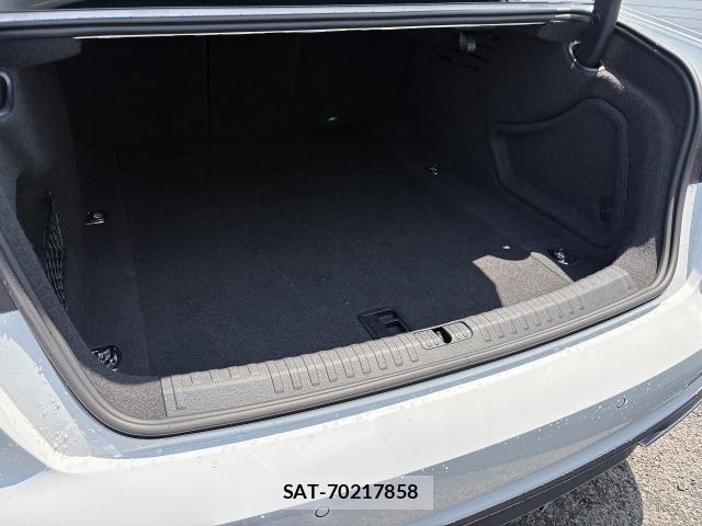 Audi A6 2023-03 6902255-15