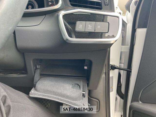 Audi A6 2019-08 7057502-9