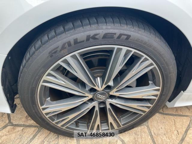 Audi A6 2019-08 7057502-4
