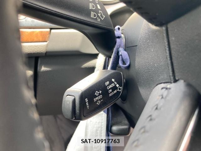 Audi A6 2012-01 7561846-23