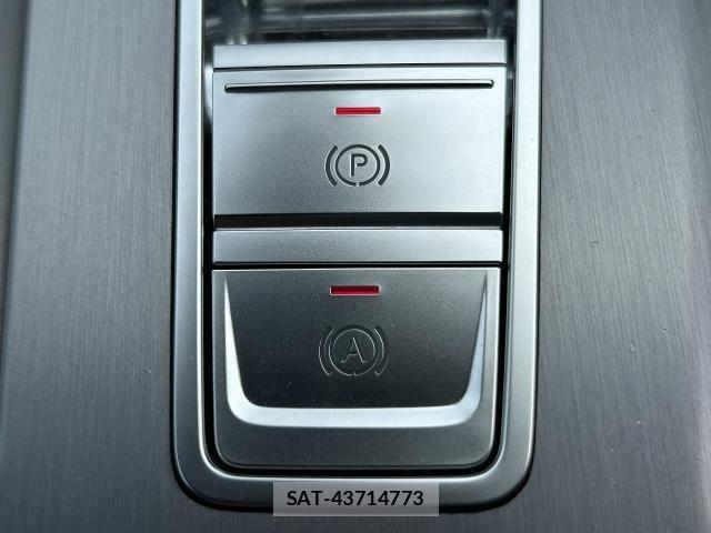 Audi A6 2021-10 7615061-28